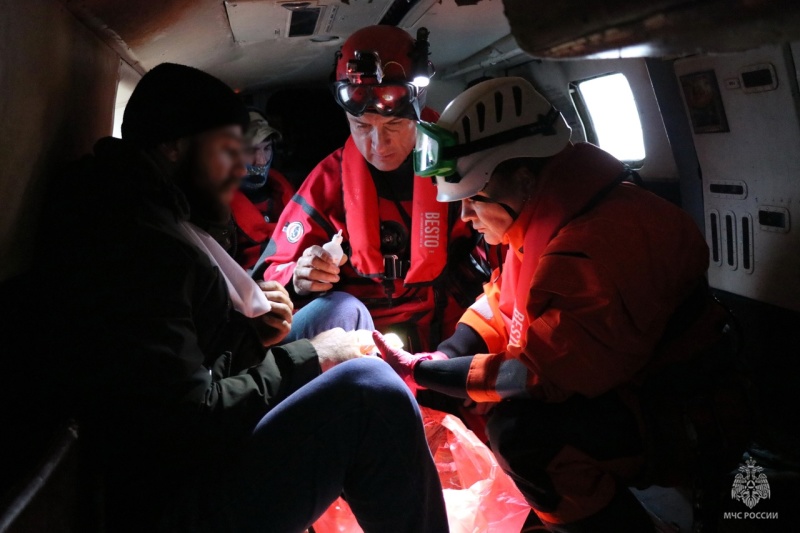 Эвакуация с палубы сухогруза травмированного гражданина Грузии