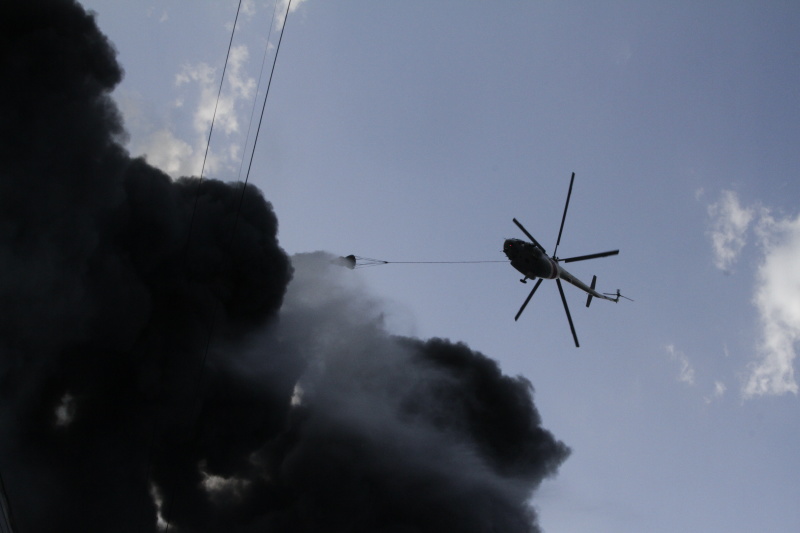 Крупный пожар на складах в г. Ростове-на-Дону