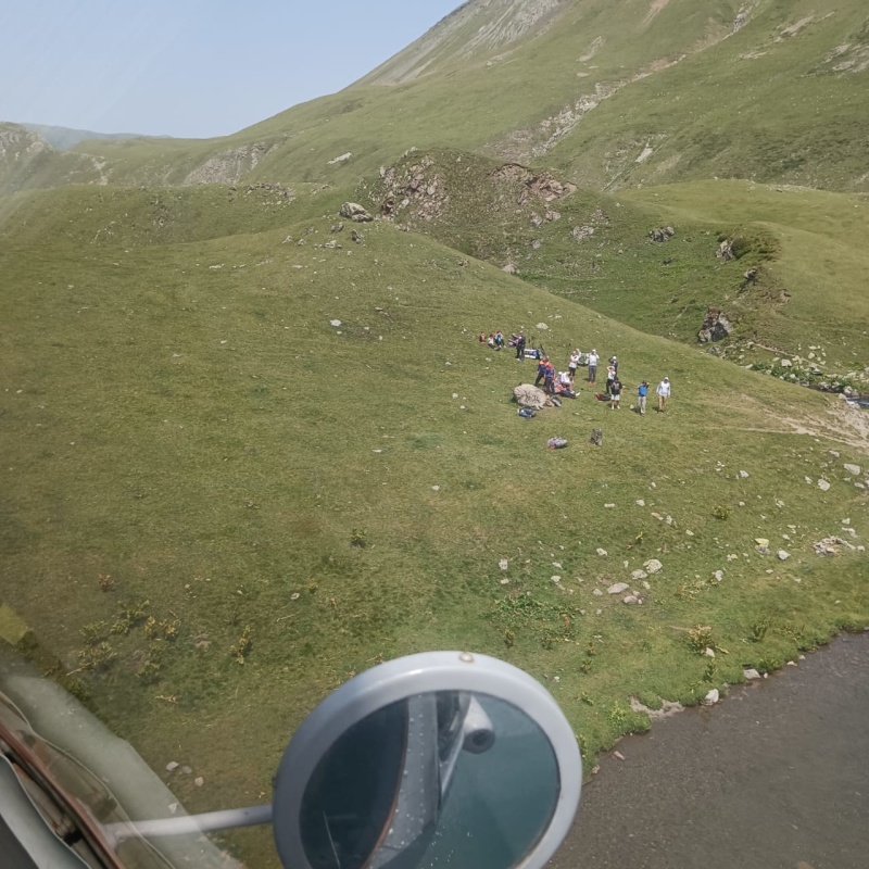 Эвакуация с высокогорного озера