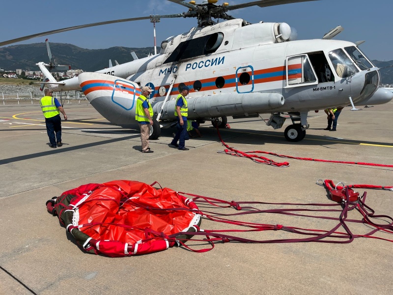 Тушение лесного пожара в Кабардинке